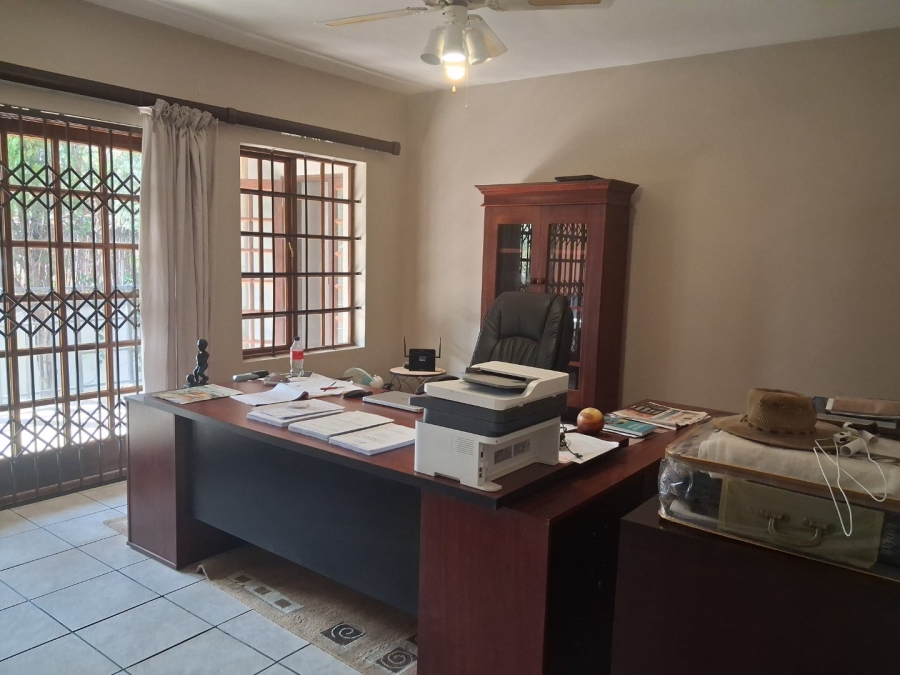 To Let 3 Bedroom Property for Rent in Pentagon Park Free State